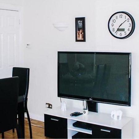 Home To Home Stay Apartment Glasgow Exterior photo