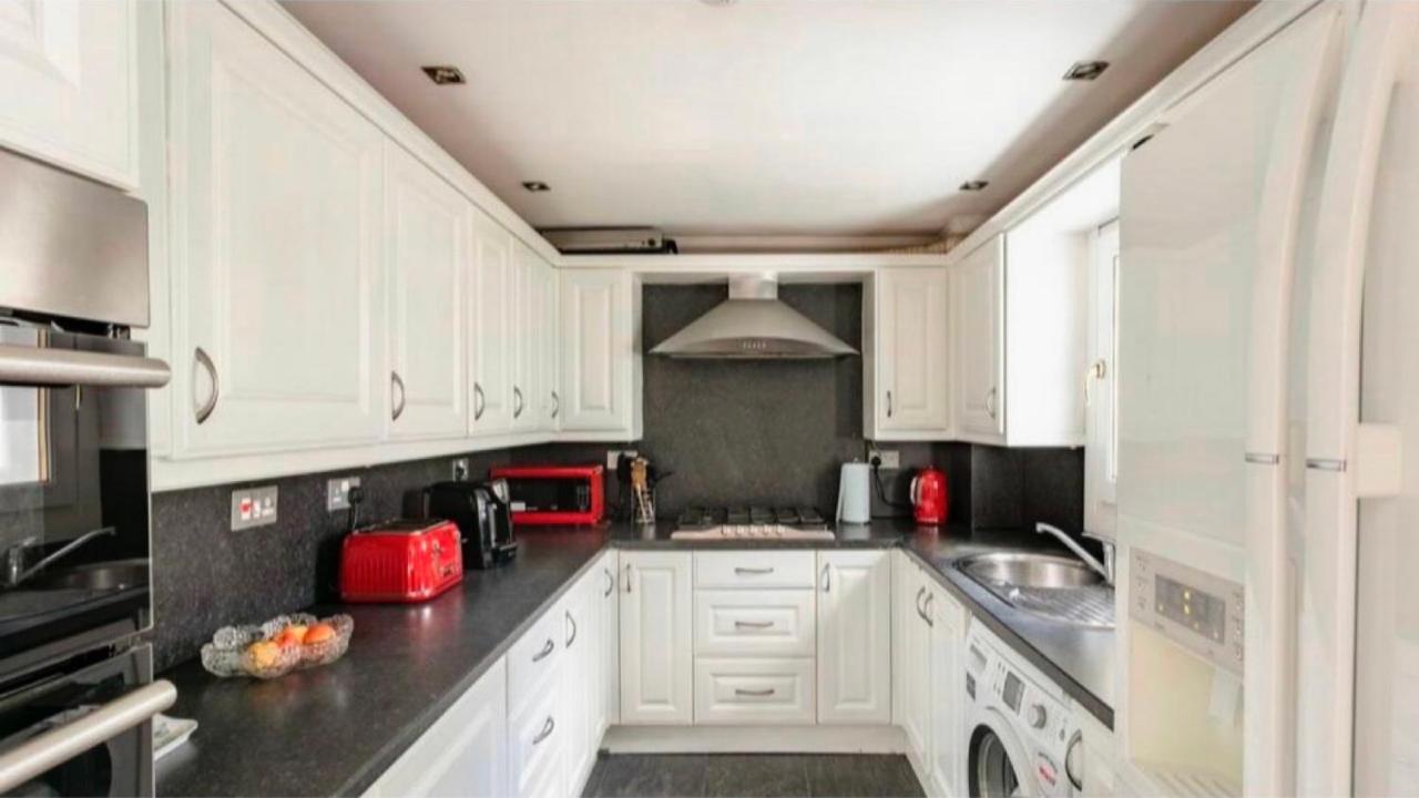 Home To Home Stay Apartment Glasgow Exterior photo